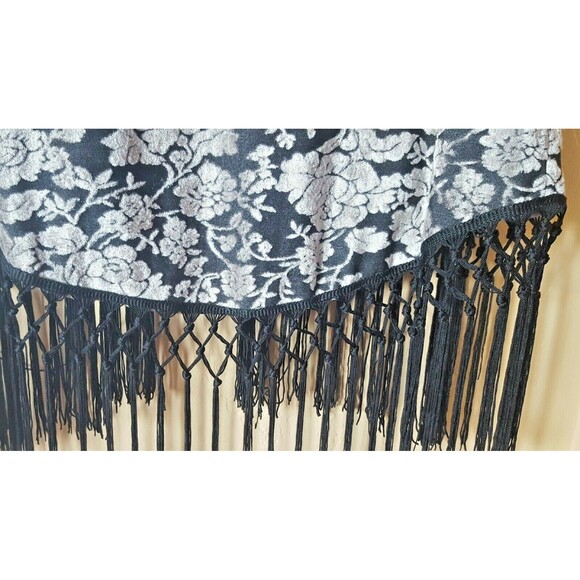 NWT FEVER Size XL Black White Floral Textured Duster Cardigan Fringe Boho - Picture 9 of 9